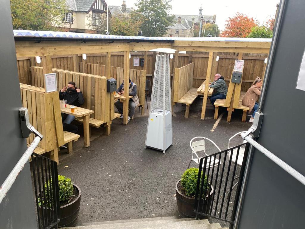 The Windsor Hotel And Bar Kirkcaldy Dış mekan fotoğraf